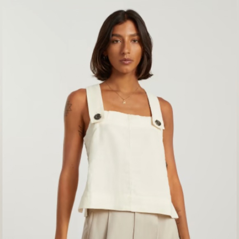 EVERLANE | The Apron Linen Top